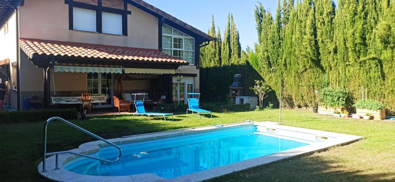 Vivienda El Olivo Con Piscina Privada Y Jardin. Villa Ayegui Eksteriør bilde
